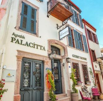 Ayvalik City Center Hotel | Ayvalık Palacitta Guesthouse