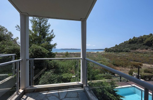 Sithonia Villa | Aza Beachfront Villa by Luxlikehome