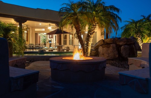 Peoria House | AzFunVacation -Pool, Hot Tub, Games, Private Space away from neighbors 1.3 Acre+