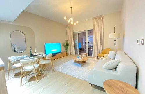 Jebel Ali Apartment | Azizi Aura 1015