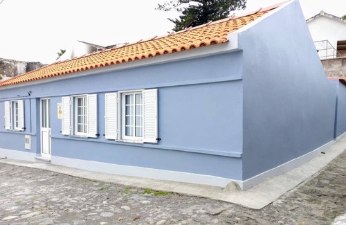 Horta Villa | Azores Clock House