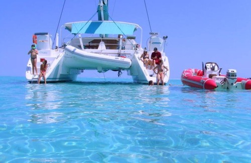 Triolet House | AZURE BEACH BOUTIQUE HOTEL IN THE CENTRE OF GRAND BAY
