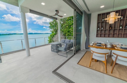Pa Klok Villa | Azure Beachfront Villa Phuket