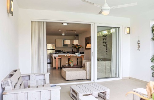 Sint Michiel Apartment | Azure haven -Triple Tree 9