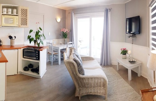 Paradise House | Azure House