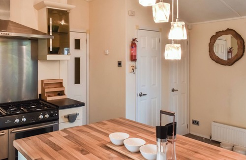Corton Cottage | Azure Retreats - Beautiful Sea View - UK48810