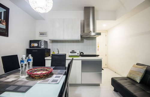 Don Bosco Apartment | Azure Tropical Paradise in your Backyard