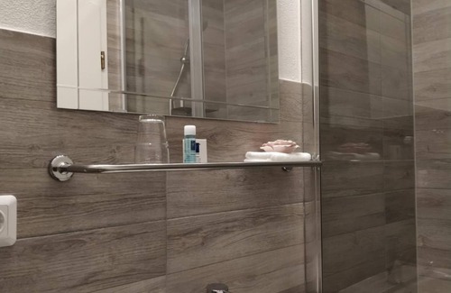 Elkeringhausen Bed & Breakfast | B&B Am Knittenberg