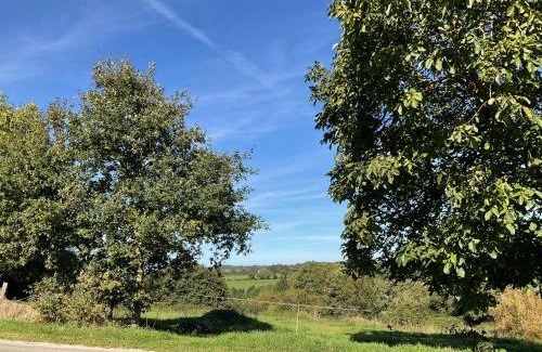 Saint-Pierre-du-Chemin Bed & Breakfast | B&B at 3 La Brionniere
