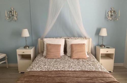 Saint-Pierre-du-Chemin Bed & Breakfast | B&B at 3 La Brionniere