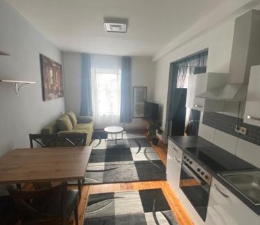 Sankt Polten Apartment | B&B bei Pepe Nero
