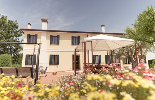 Bellombra Hotel | B&B Corte Burchio