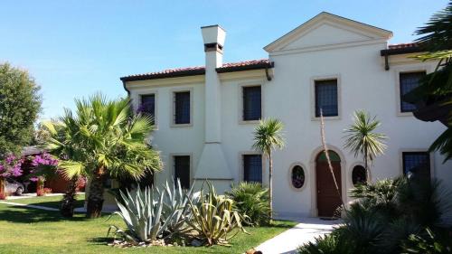 Bonavigo Bed & Breakfast | B&B "Corte San Tomaso"