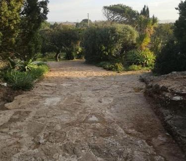 Portoscuso House | B&B Domus Oriens - monolocale indipendente in villa