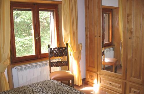 Rocca di Mezzo Bed & Breakfast | B&B GLI SCOIATTOLI