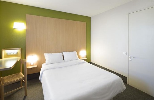 Bobigny Bed & Breakfast | B&B Hôtel Paris Est Bobigny Université