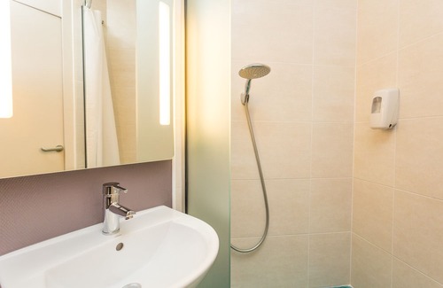 Ostwald Hotel | B&B Hôtel Strasbourg Sud Ostwald