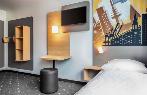 Vorstadt Hotel | B&B Hotel Kiel-Holstenbrücke