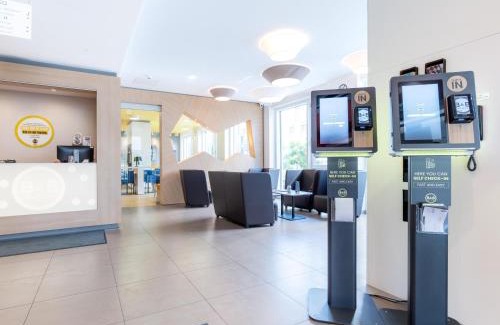 Stuttgart Hotel | B&B Hotel Stuttgart-Zuffenhausen