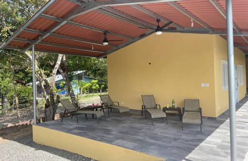 Costa Esmeralda Bed & Breakfast | B&B in welcoming San Carlos, near the beach, with pool, AC, WiFi