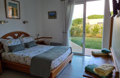Bizanet Bed & Breakfast | B&B L'Air Marin with indoor heated swimming pool