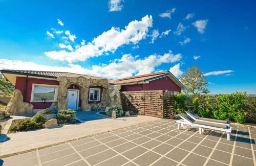 Villanova del Battista Bed & Breakfast | B&B La Casa nella Roccia
