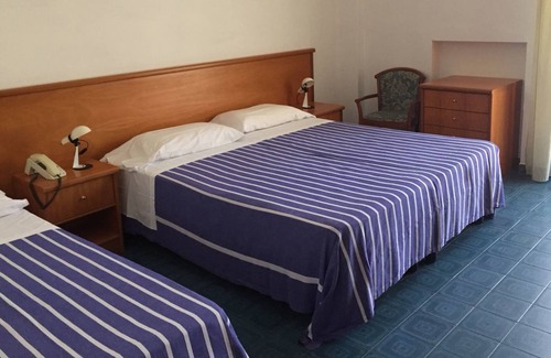 Le Castella Bed & Breakfast | B&B La Scogliera