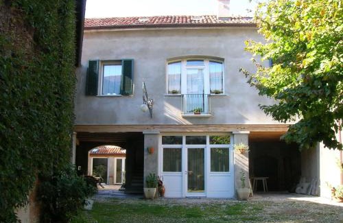 Pusiano Bed & Breakfast | B&B Leon D'Oro