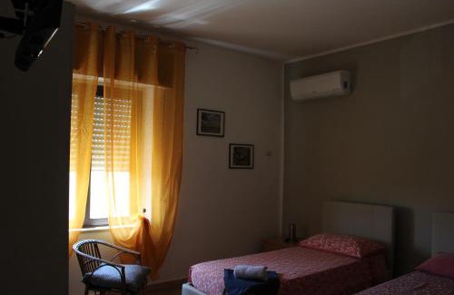 Carbonia Bed & Breakfast | B&b Paolo e Daniela