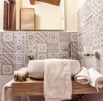 Sora Bed & Breakfast | B&B Piazza Noua 1831