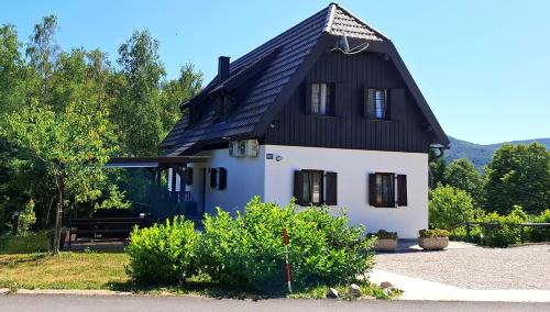 Seliste House | B&B Plitvice Lakes Villa Mija