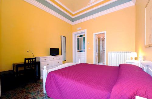 Militello in Val di Catania Bed & Breakfast | B&B Porta della Terra