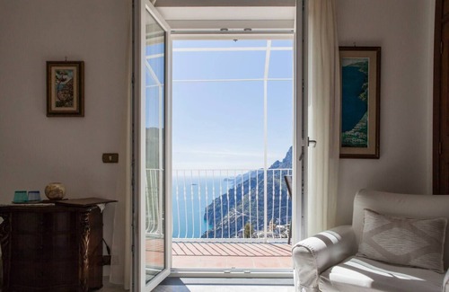 Montepertuso House | B&B Positano With Breathtaking View of The Amalfi Coast