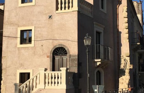 Licodia Eubea Bed & Breakfast | B&B Santapau Charme Living