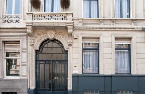 Statiekwartier Bed & Breakfast | B&B The Baron