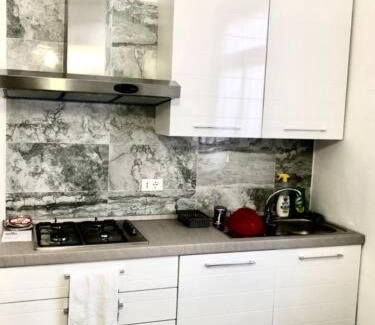 Castelletto Borgo Bed & Breakfast | B&B Villa Ermanna