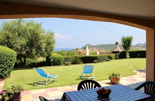 Tertenia Apartment | B - Cozy apartment in Sardinia with garden and sea view for 3 people
