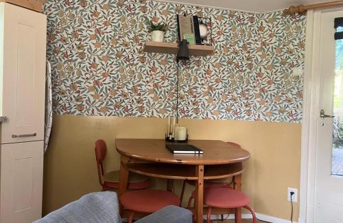Steendam Bed & Breakfast | B en B Op Steendam, Tuinkamer onder de appelboom