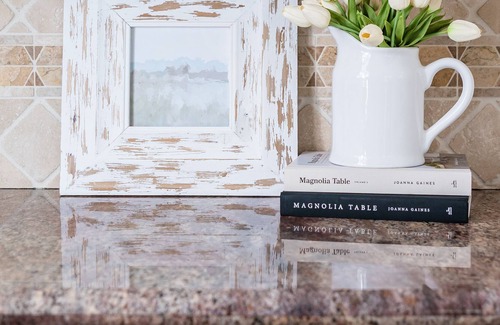 Navasota House | B&H Guest House