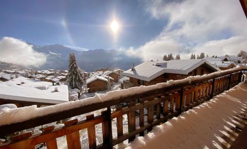 Verbier Apartment | B L A C K B I R D V E R B I E R Trés rare et exclusif penthouse de 160 m2