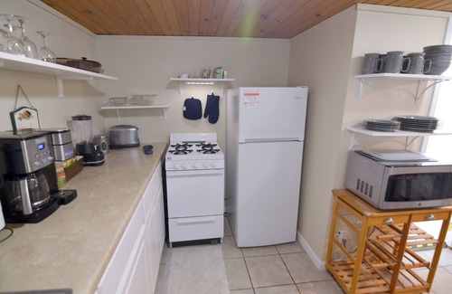 Bloomington Apartment | B-town Hideaway