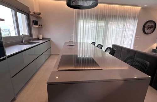 Bouzaiika House | B1 - Penthouse with pool