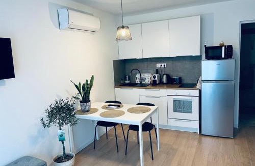 Balatonszemes Apartment | B2 Apartman