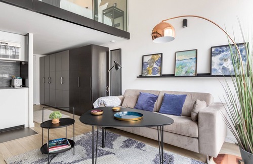 15th Arrondissement Apartment | B2 Loft Duplex 175Blo-Paris Convention