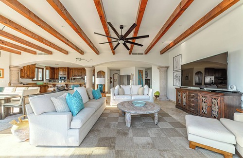 Laguna Hills Condo | B302 Oceanview Penthouse with Infinity pool and jacuzzi