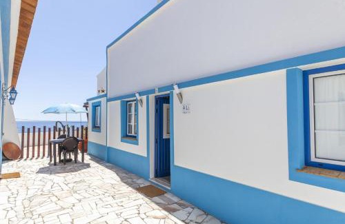 Burgau Apartment | B54 - Casa Azul in Burgau