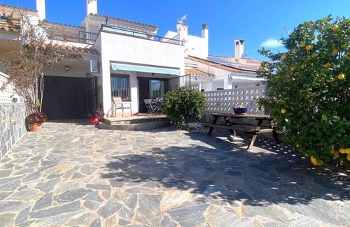 El Mas Bosca Ski Chalet | BA-Attached house with 3 bedrooms and parking