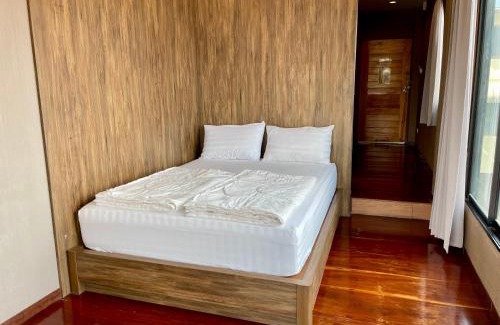 Ayutthaya House | Baan Keang Chon Ayutthaya บ้านเคียงชล อยุธยา