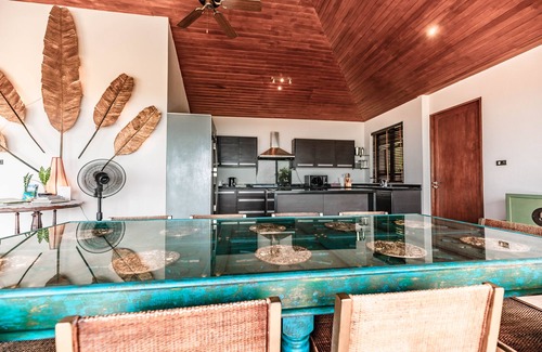 Bophut House | Baan Ling Noi sea view 4 bedrooms
