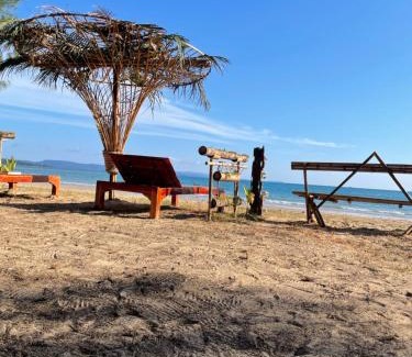Ko Mak House | BaanYai Koh Mak